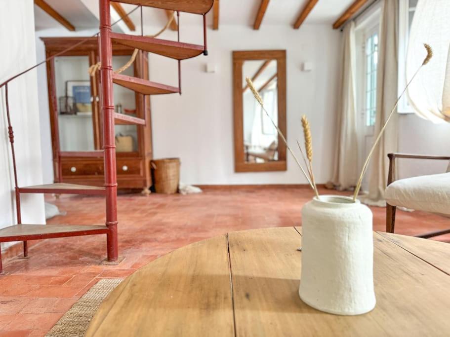 Costa Inn Beach House With Pool By Homeful Homes Кошта-да-Капарика Экстерьер фото