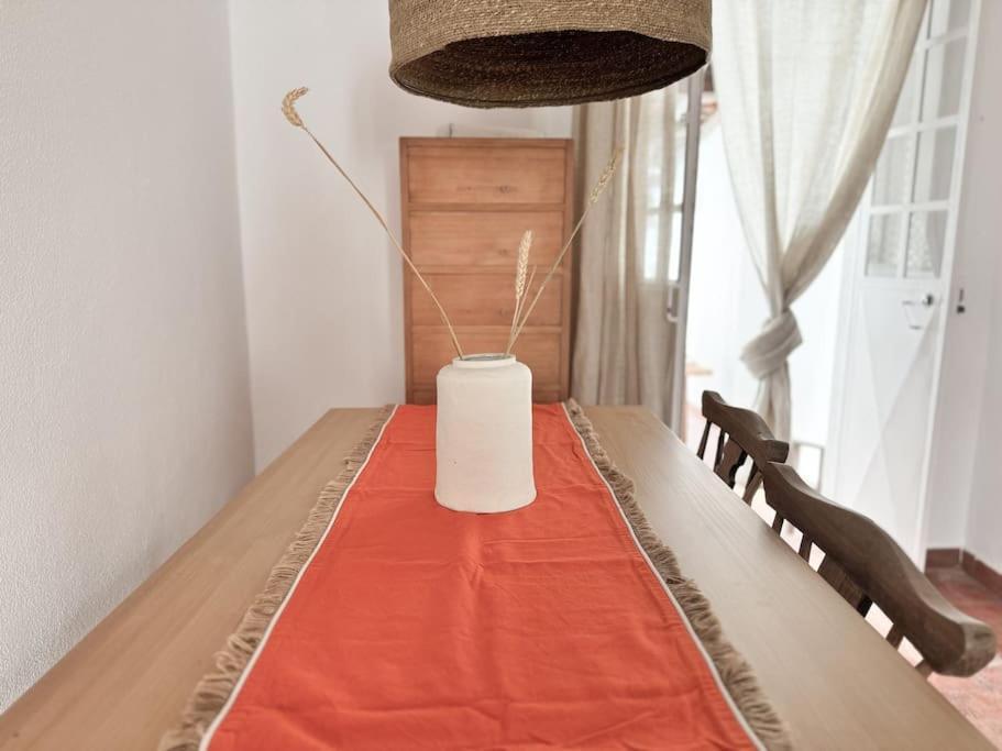 Costa Inn Beach House With Pool By Homeful Homes Кошта-да-Капарика Экстерьер фото