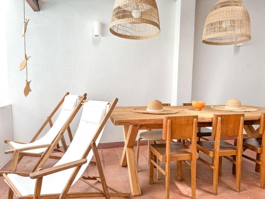 Costa Inn Beach House With Pool By Homeful Homes Кошта-да-Капарика Экстерьер фото