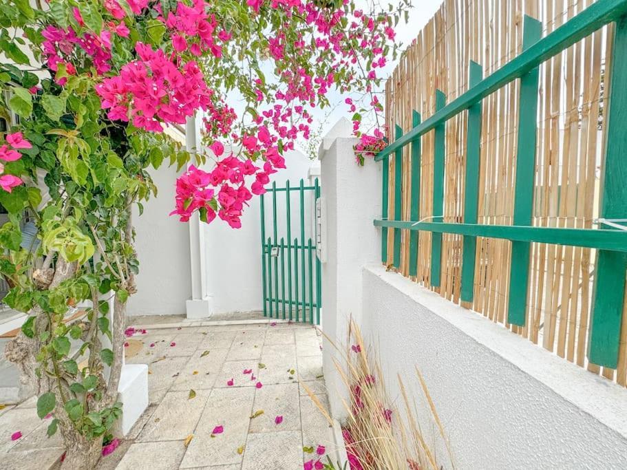 Costa Inn Beach House With Pool By Homeful Homes Кошта-да-Капарика Экстерьер фото