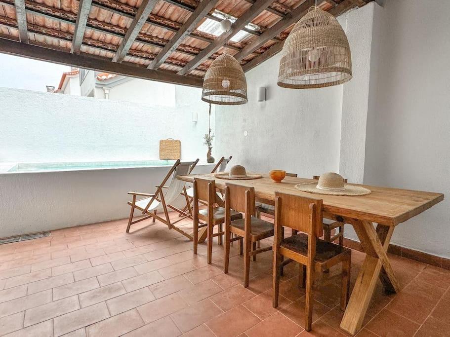 Costa Inn Beach House With Pool By Homeful Homes Кошта-да-Капарика Экстерьер фото